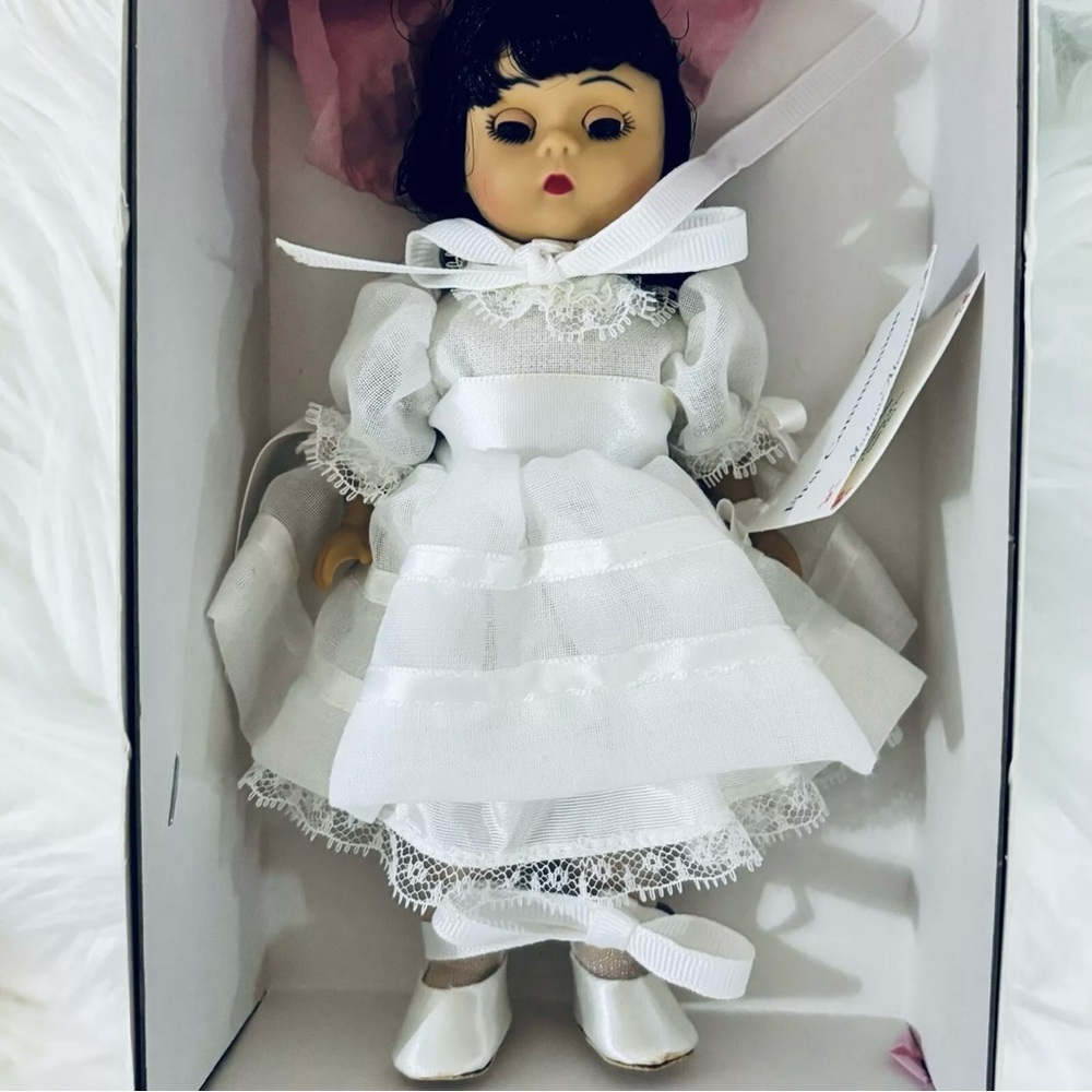 First Communion Madame Alexander 8” Doll #21534. White Dress